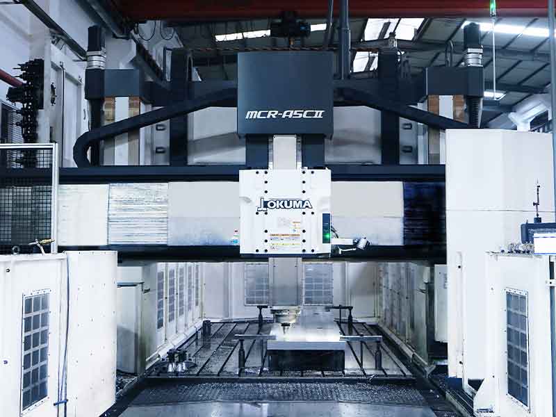  Okuma machinerie